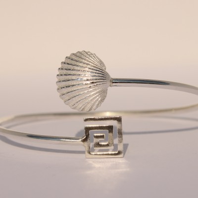 Silver Bracelet with Seashell and Greek Design