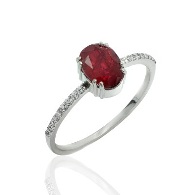 White Gold Ring with Ruby and Diamonds