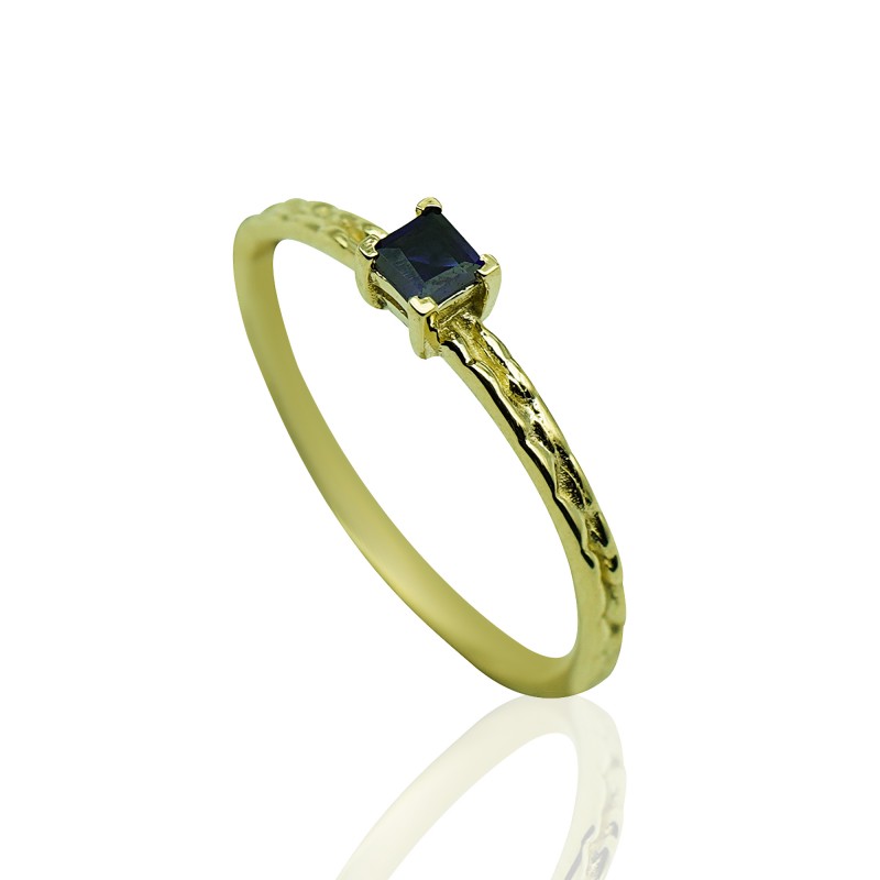 Gold Ring with Sapphire Blue Stone